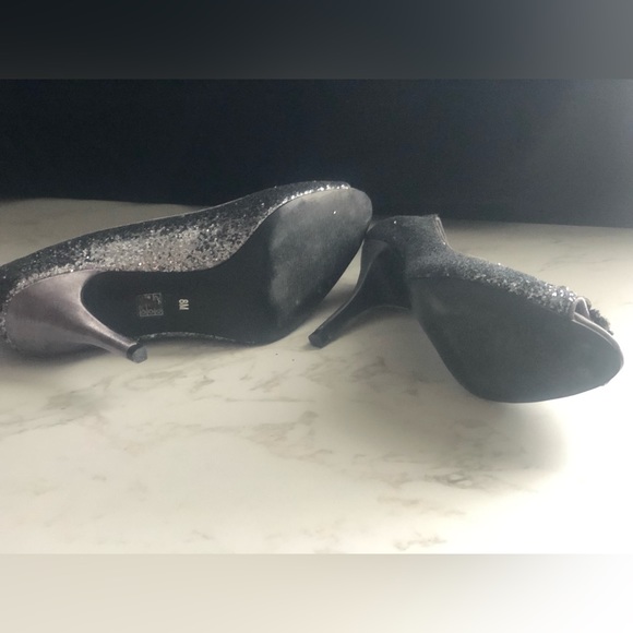 Sparkling Heels - Picture 4 of 6